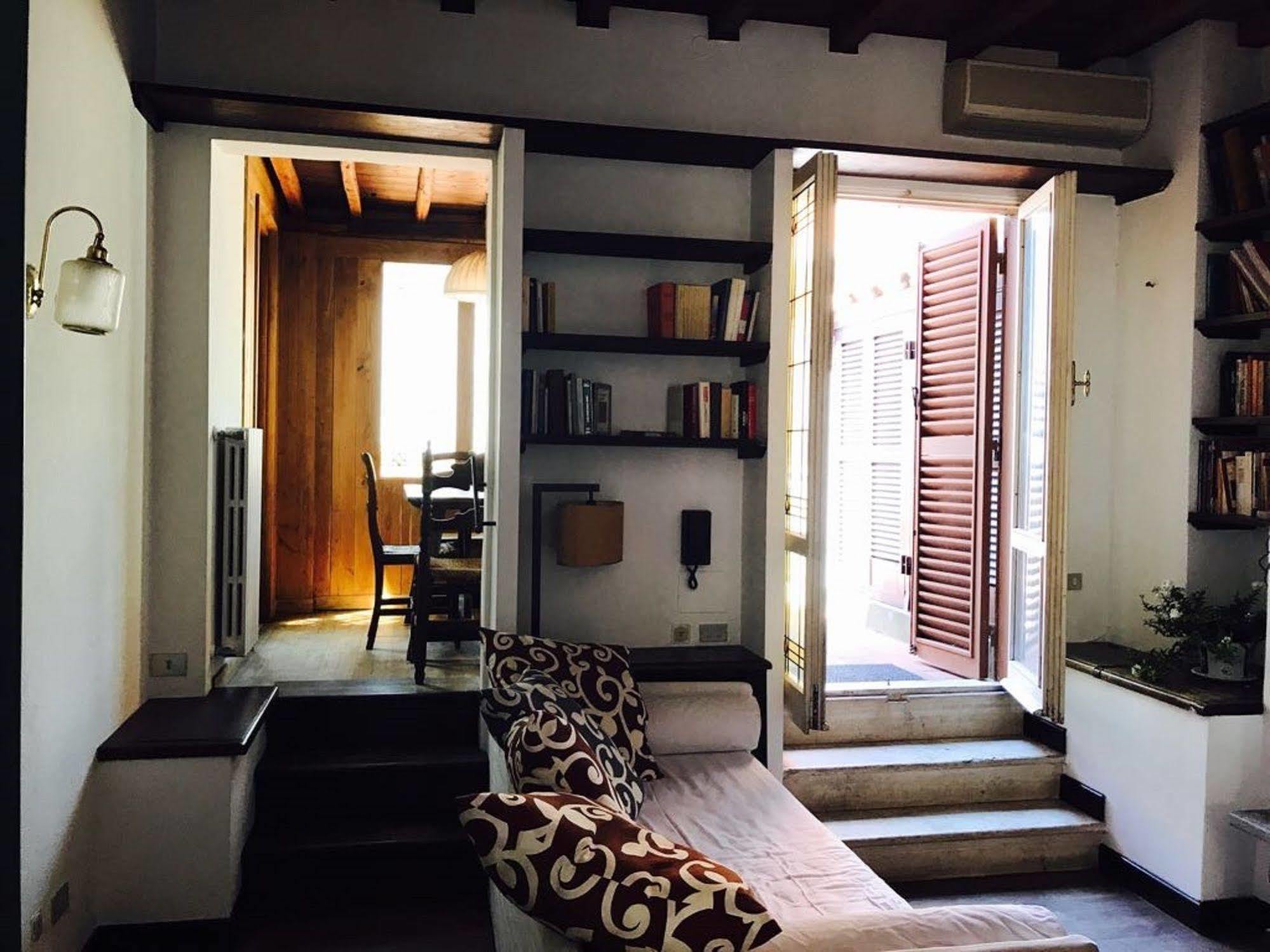 Trinita Dei Monti Hotel Rom