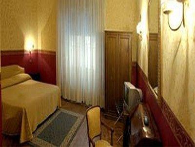 Trinita Dei Monti Hotell Rom