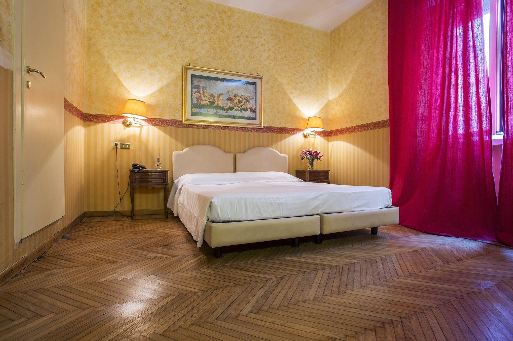 Hotell Trinita Dei Monti