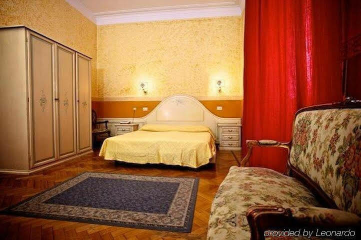 Trinita Dei Monti Hotell